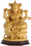 手彫りのサラスヴァティー女神像