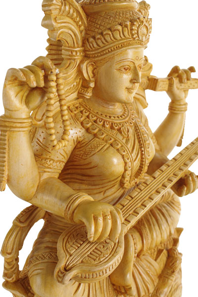 手彫りのサラスヴァティー女神像 | ガネーシャ神と開運グッズ